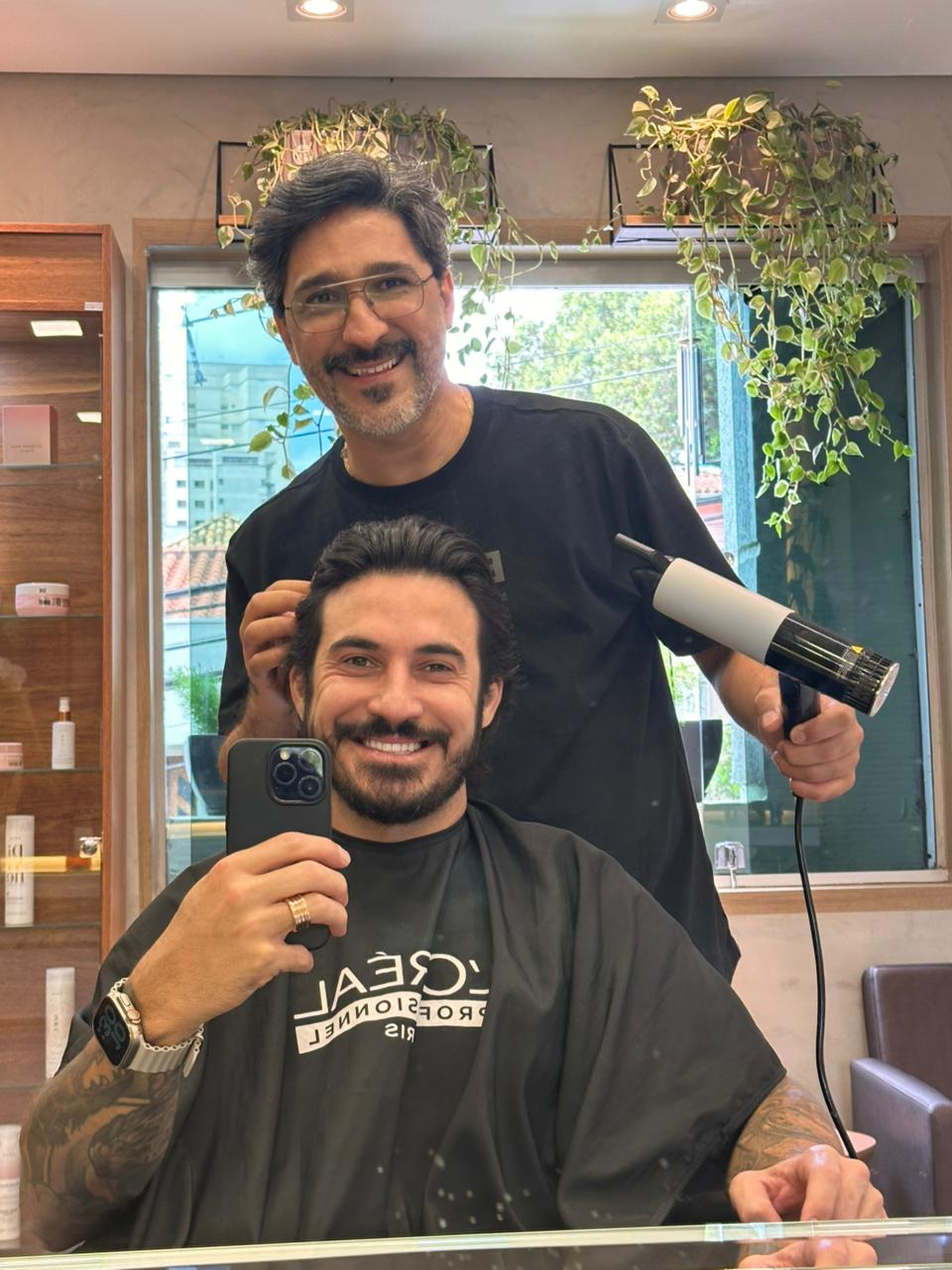 Corte Masculino com Visagismo